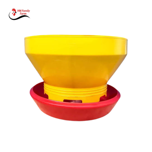 Baby Chick Feeder - hm familyfarm